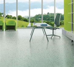 郑州塑胶地板厂家浅谈PVC塑胶地板的特点